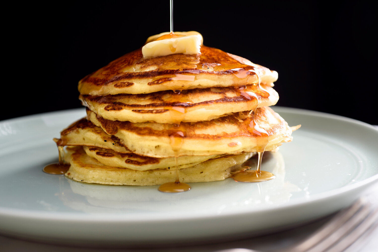 Master Buttermilk Pancakes: Expert Tips for Diner-Style Fluffiness